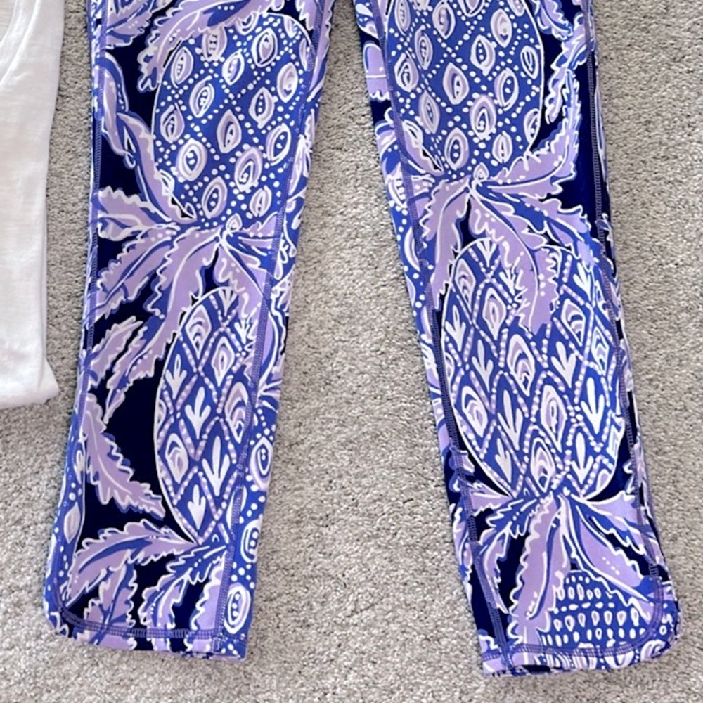Lilly Pulitzer Athletic Leggings - Picture 3 of 5